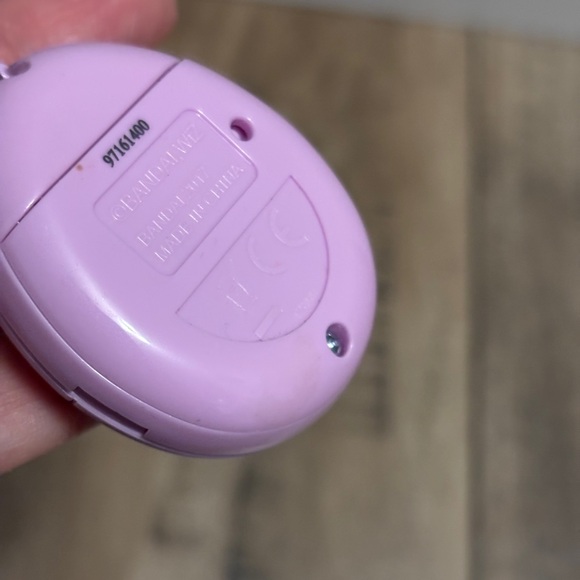 Bandai Tamagotchi Original Gen 2 Paradise TMGC Virtual Pets - Picture 4 of 6